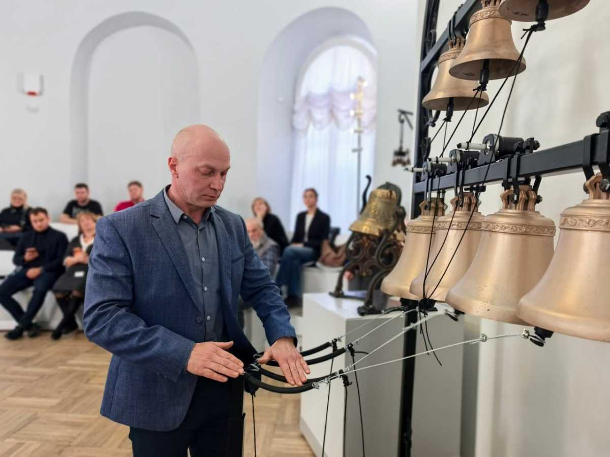 В Валдае после обновления открылся музей колоколов