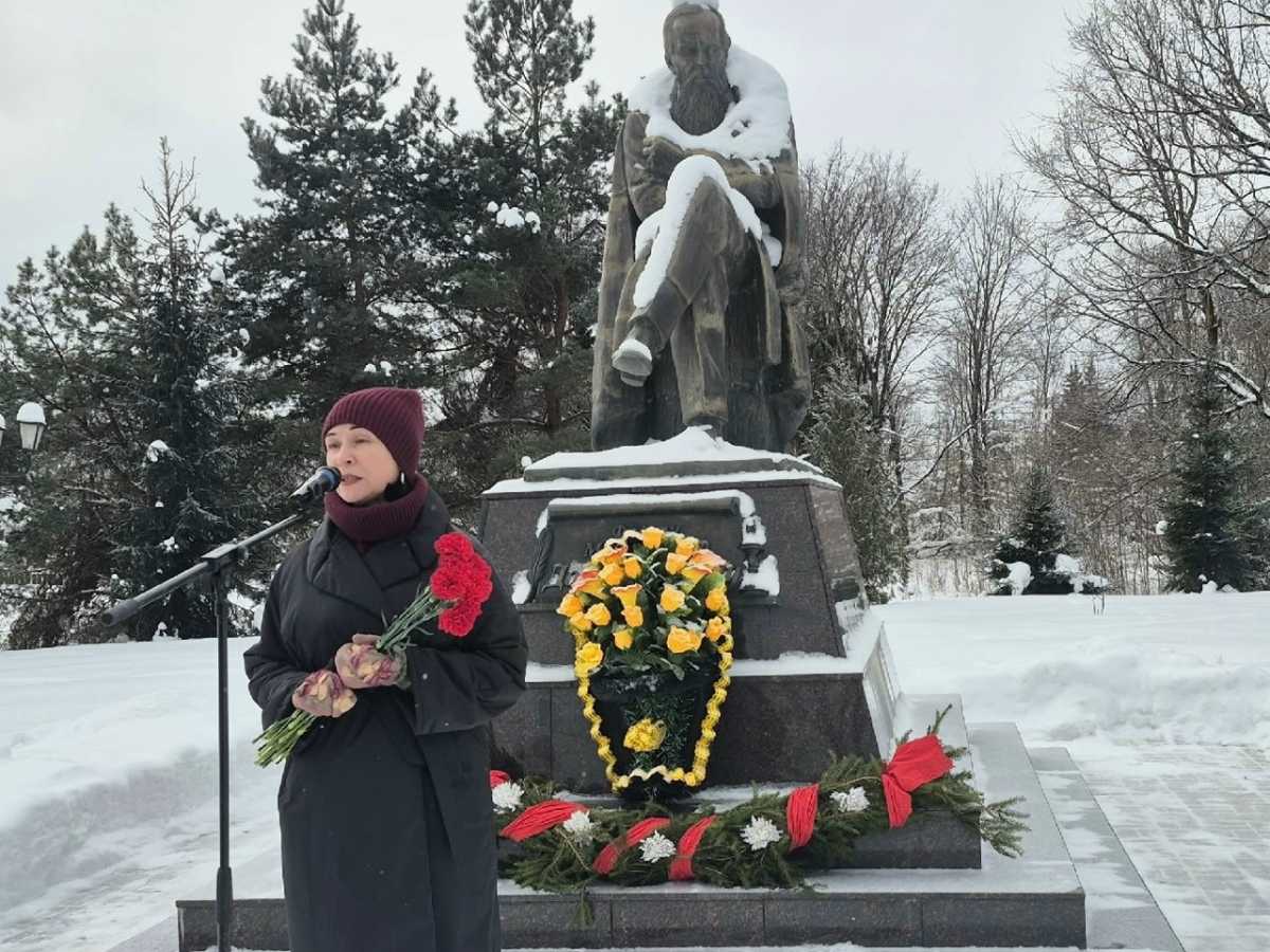 В день памяти Фёдора Достоевского в Старой Руссе открылась выставка о романе «Бедные люди»