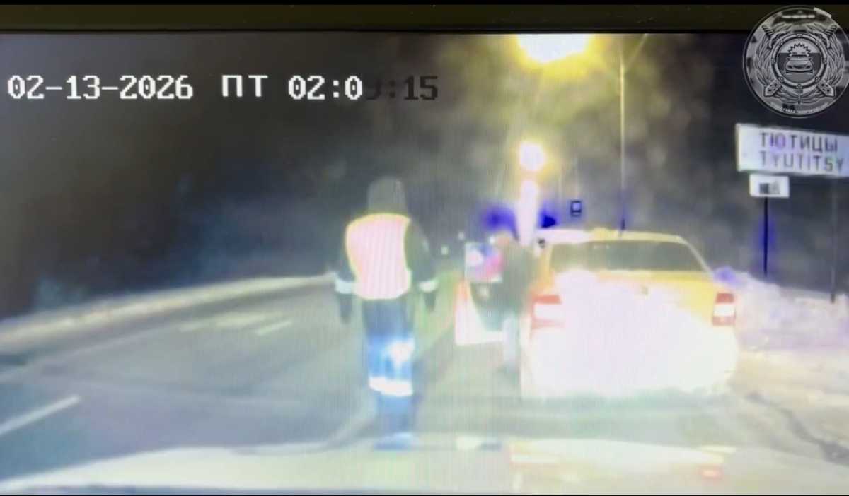 За ночь инспекторы ДПС остановили под Великим Новгородом двоих пьяных водителей