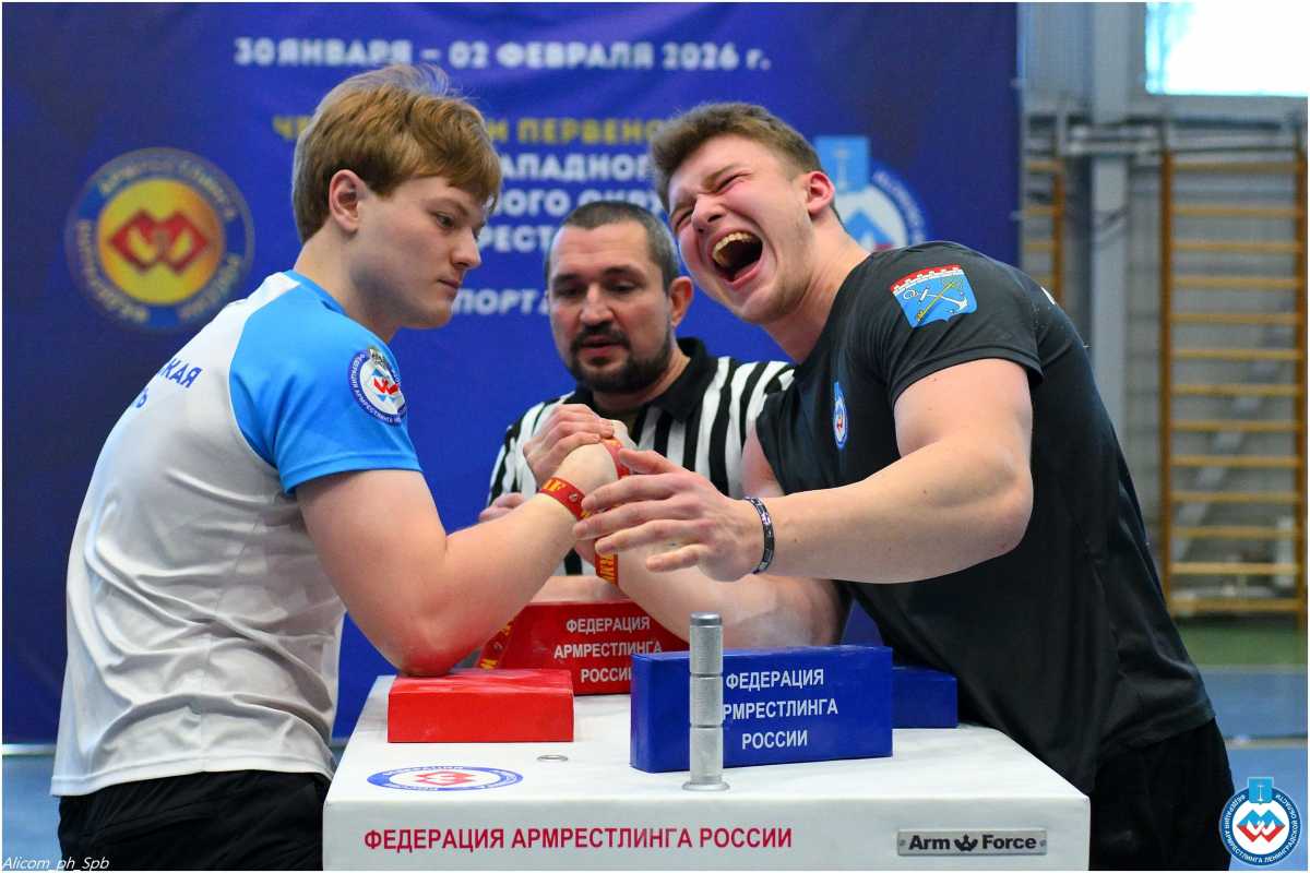 Новгородские армрестлеры завоевали 38 медалей на чемпионате и первенстве Северо-Запада