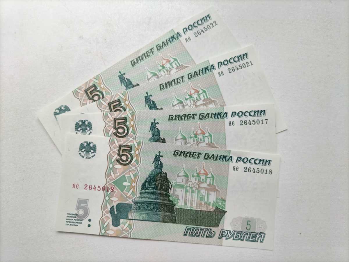 С начала года в Новгородской области шесть раз предлагали взятки сотрудникам ГАИ