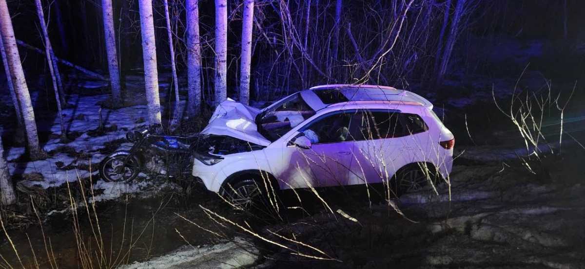 В ДТП в Чудовском округе пострадала 17-летняя девушка