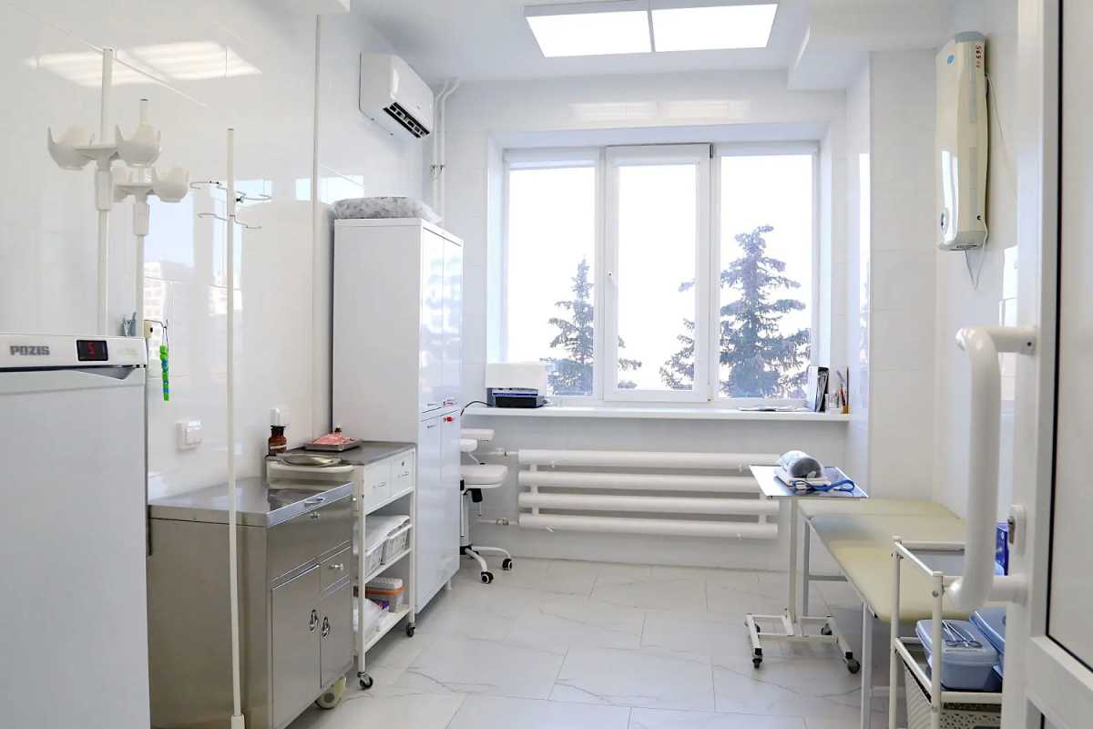 В Новгородской областной детской больнице после ремонта открыли отделение травматологии