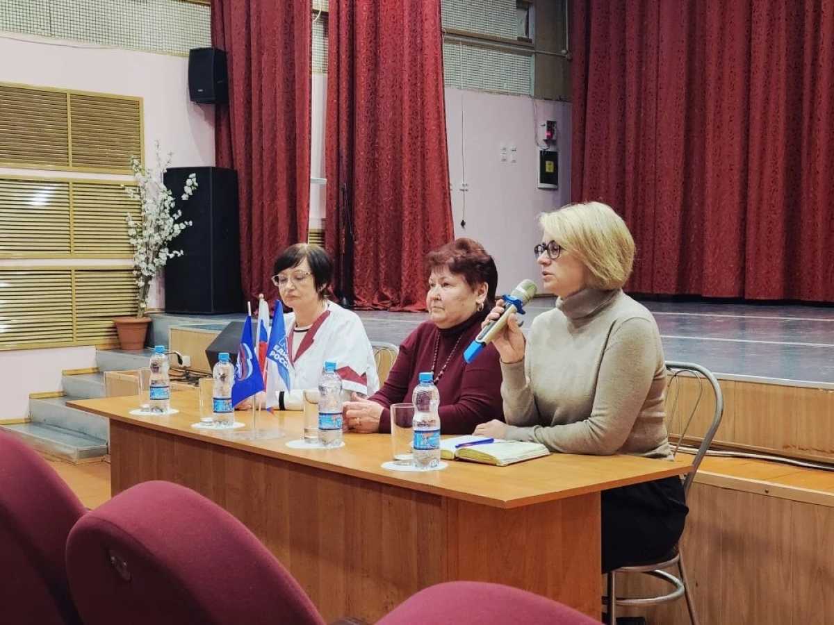 Во время ремонта больницы в Мошенском будут работать передвижные медпункты