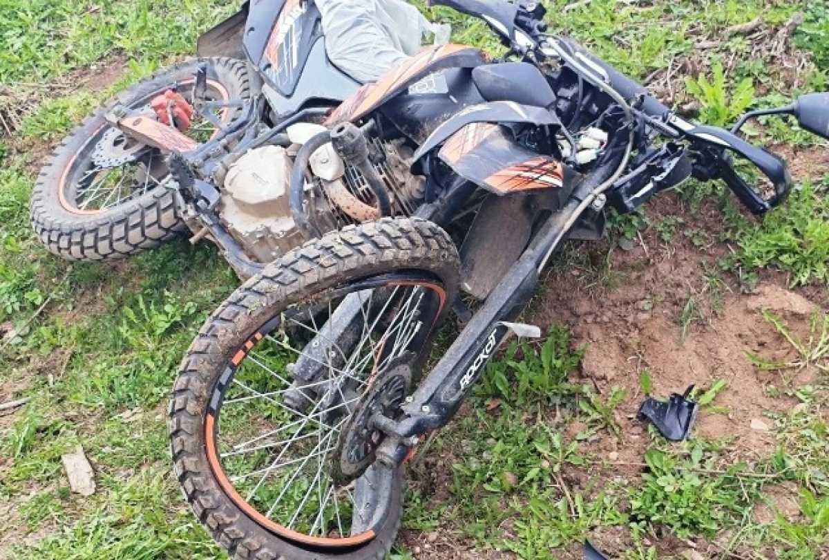 В Демянском округе ищут попавшего в ДТП водителя мотоцикла «Рокот»