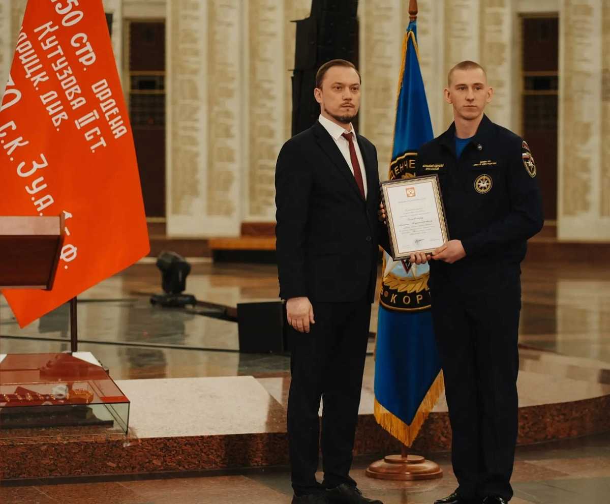 Новгородец получил благодарность президента России за участие в гуманитарных миссиях