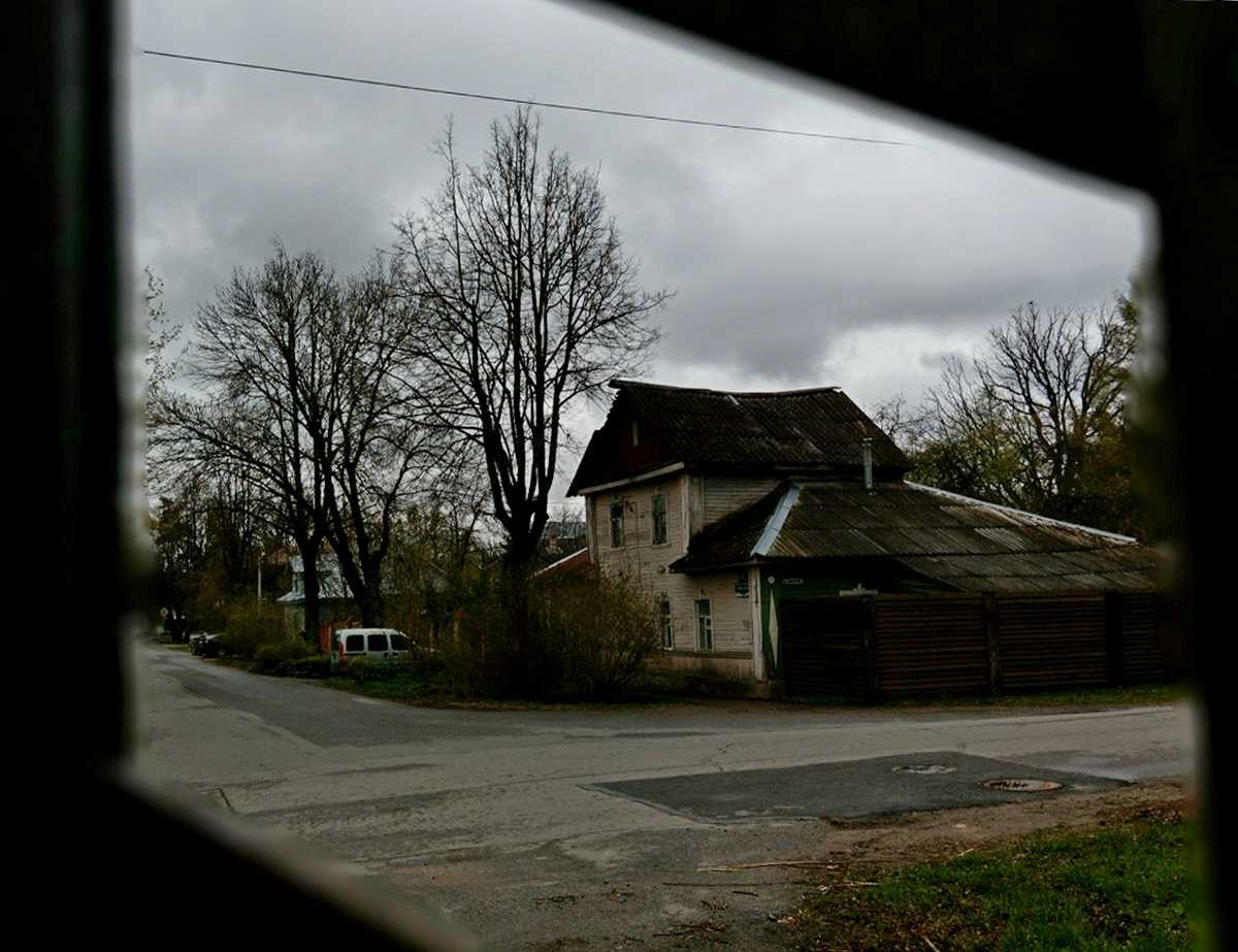 Более 600 жителей Новгородской области вновь остались без света