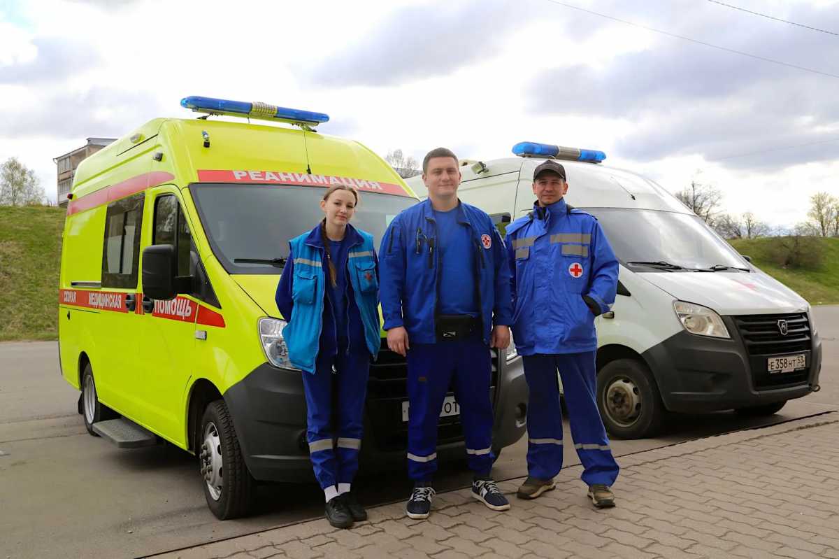 На вызовы жителей Новгородской области ездят 52 бригады скорой помощи