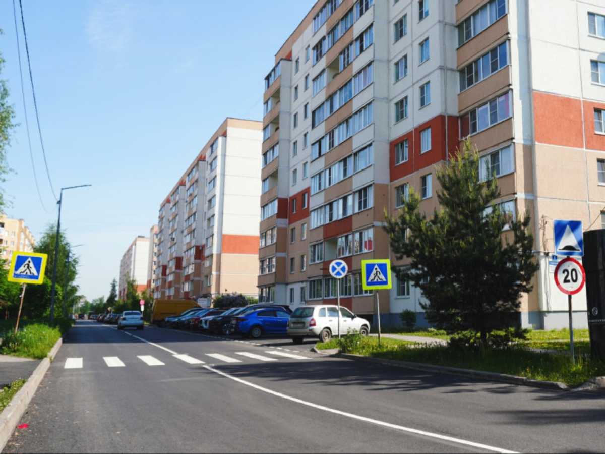 В Великом Новгороде завершается ремонт дороги на Завокзальной улице В Великом Новгороде завершается ремонт дороги на Завокзальной улице