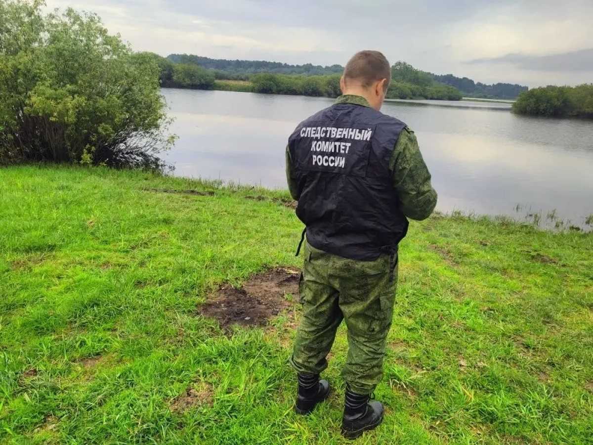 На Шелони в Шимском округе обнаружено тело утонувшего мужчины На Шелони в Шимском округе обнаружено тело утонувшего мужчины