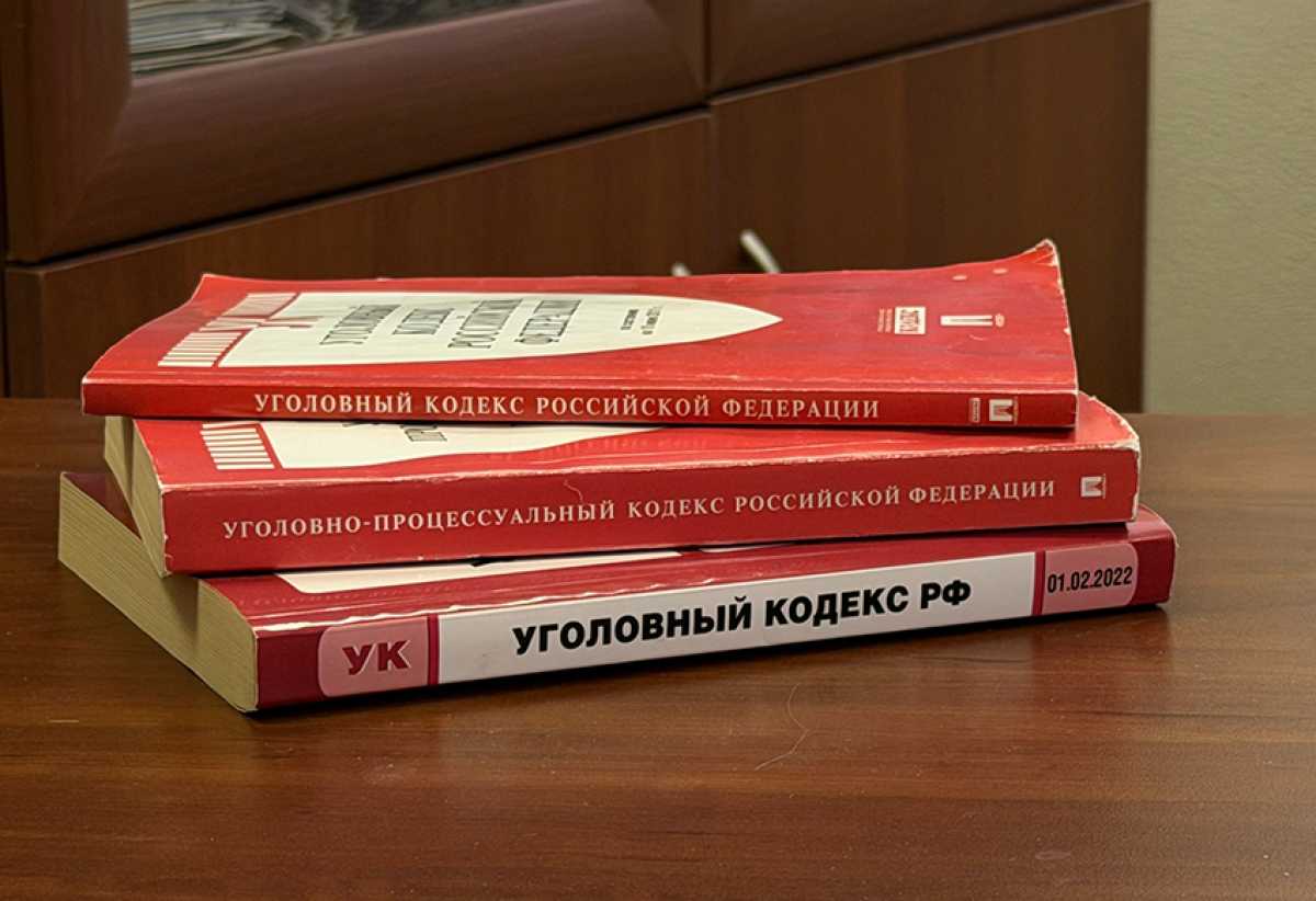 Женщину отправили под домашний арест за осквернение воинского захоронения в Пролетарии Женщину отправили под домашний арест за осквернение воинского захоронения в Пролетарии