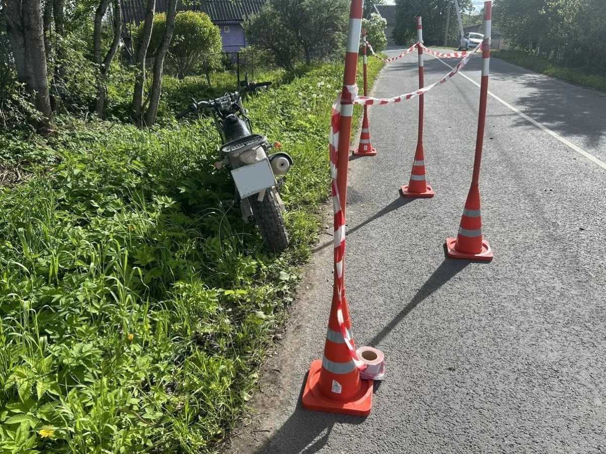 В Батецком округе в двух ДТП пострадали водители мопеда и мотоцикла В Батецком округе в двух ДТП пострадали водители мопеда и мотоцикла