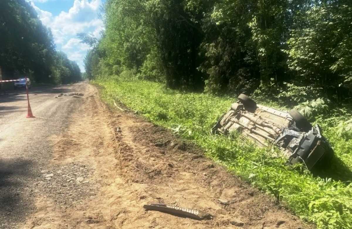 В Марёвском округе погиб пассажир съехавшей в кювет «Хонды» В Марёвском округе погиб пассажир съехавшей в кювет «Хонды»