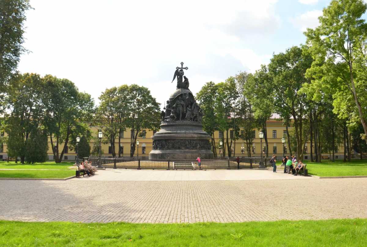 Стала известна программа празднования Дня России в Великом Новгороде Стала известна программа празднования Дня России в Великом Новгороде