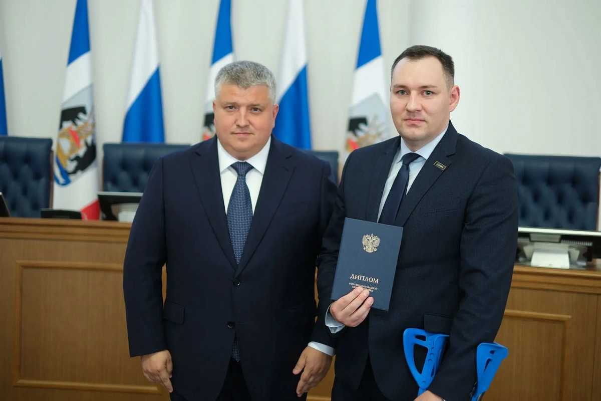 В Великом Новгороде 29 выпускников программы «СВОи герои 53» получили дипломы В Великом Новгороде 29 выпускников программы «СВОи герои 53» получили дипломы