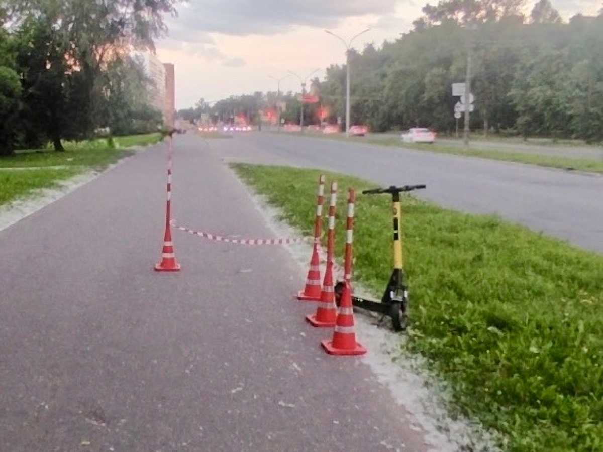 В Великом Новгороде подросток на электросамокате сбил женщину В Великом Новгороде подросток на электросамокате сбил женщину
