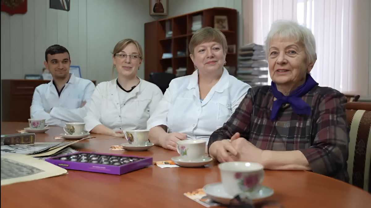 В медицинской династии в Боровичах врачами работают четыре человека В медицинской династии в Боровичах врачами работают четыре человека