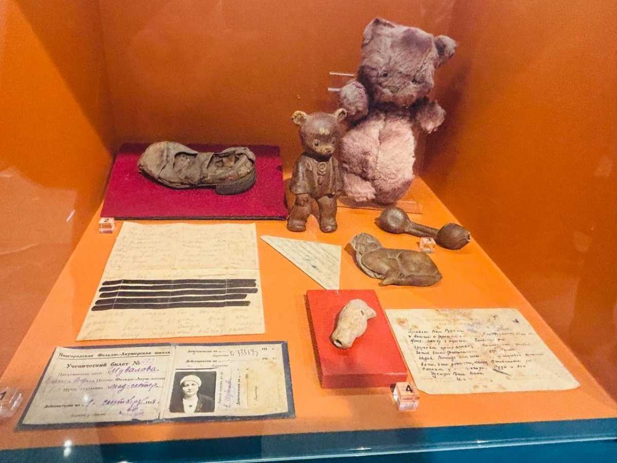 В демянском Лычкове появится музей-землянка о жизни мирного населения в годы войны В демянском Лычкове появится музей-землянка о жизни мирного населения в годы войны