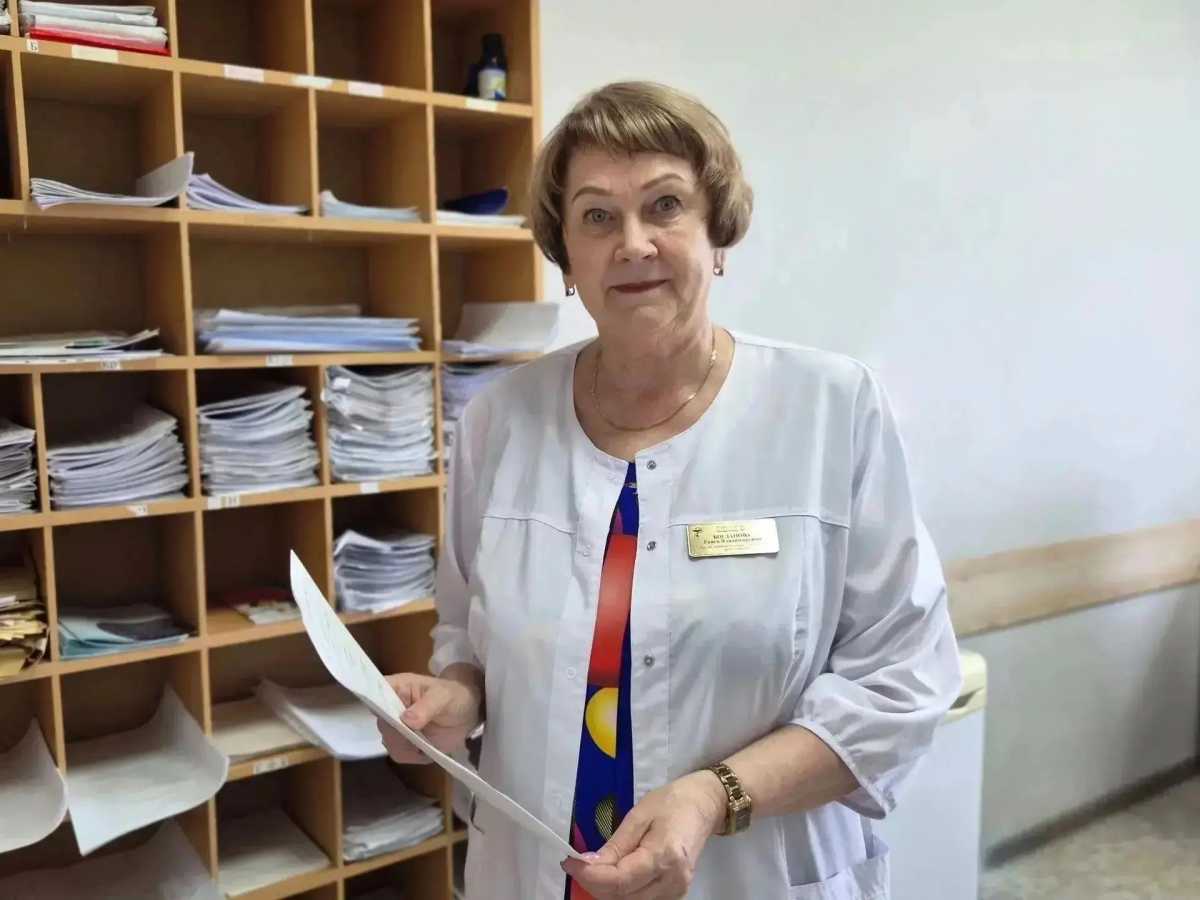Терапевт Раиса Богданова посвятила новгородской медицине 47 лет Терапевт Раиса Богданова посвятила новгородской медицине 47 лет