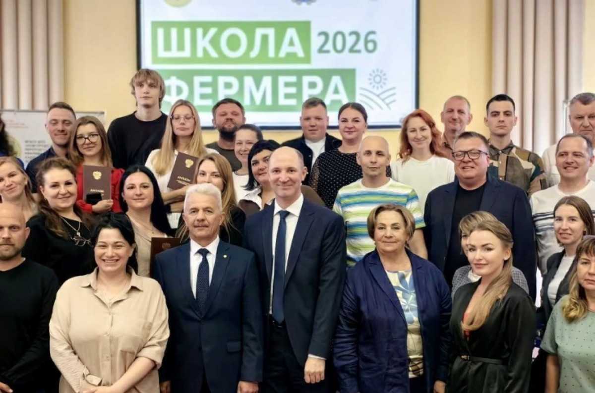 Выпускники новгородской Школы фермера защитили проекты Выпускники новгородской Школы фермера защитили проекты