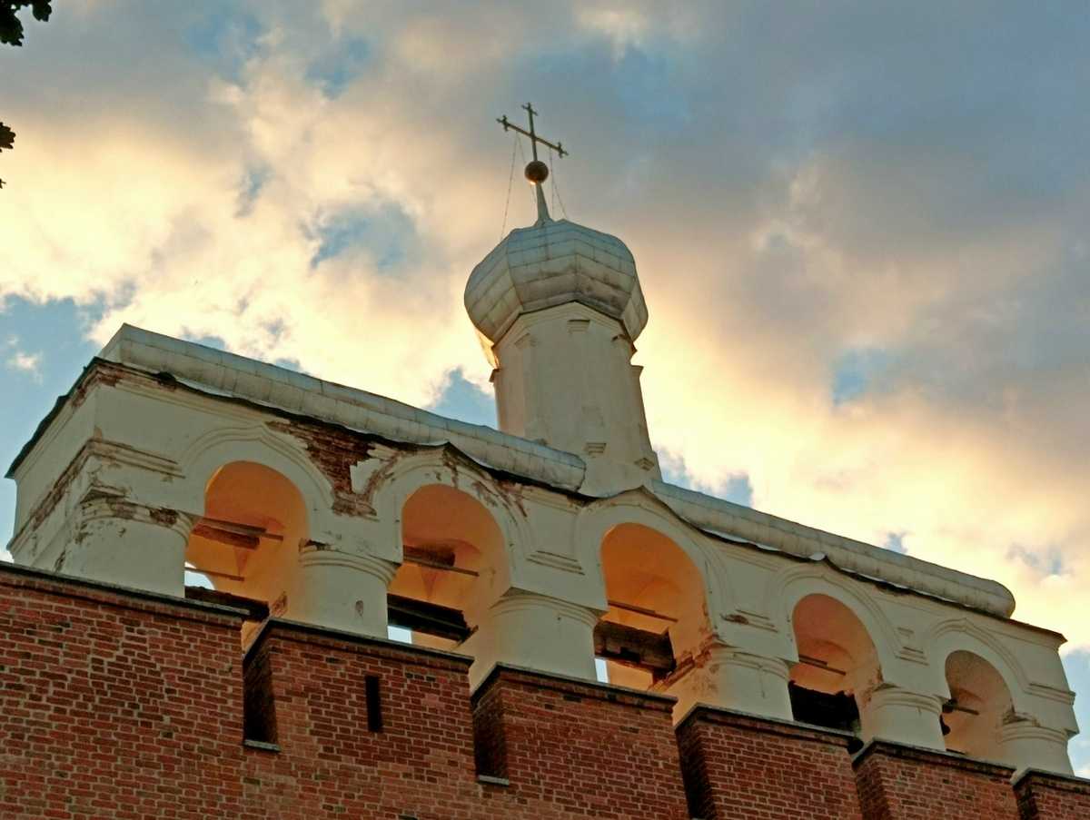 Синоптики обещают жителям Новгородской области жару до 32 градусов Синоптики обещают жителям Новгородской области жару до 32 градусов