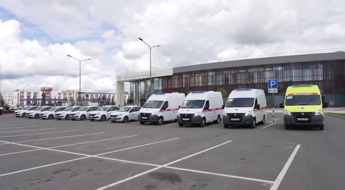 В больницы Новгородской области поступят новые автомобили для выездов врачей к пациентам В больницы Новгородской области поступят новые автомобили для выездов врачей к пациентам
