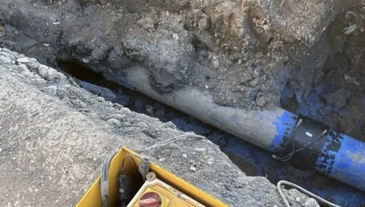 Новый водопровод строят в деревне Сырково под Великим Новгородом Новый водопровод строят в деревне Сырково под Великим Новгородом