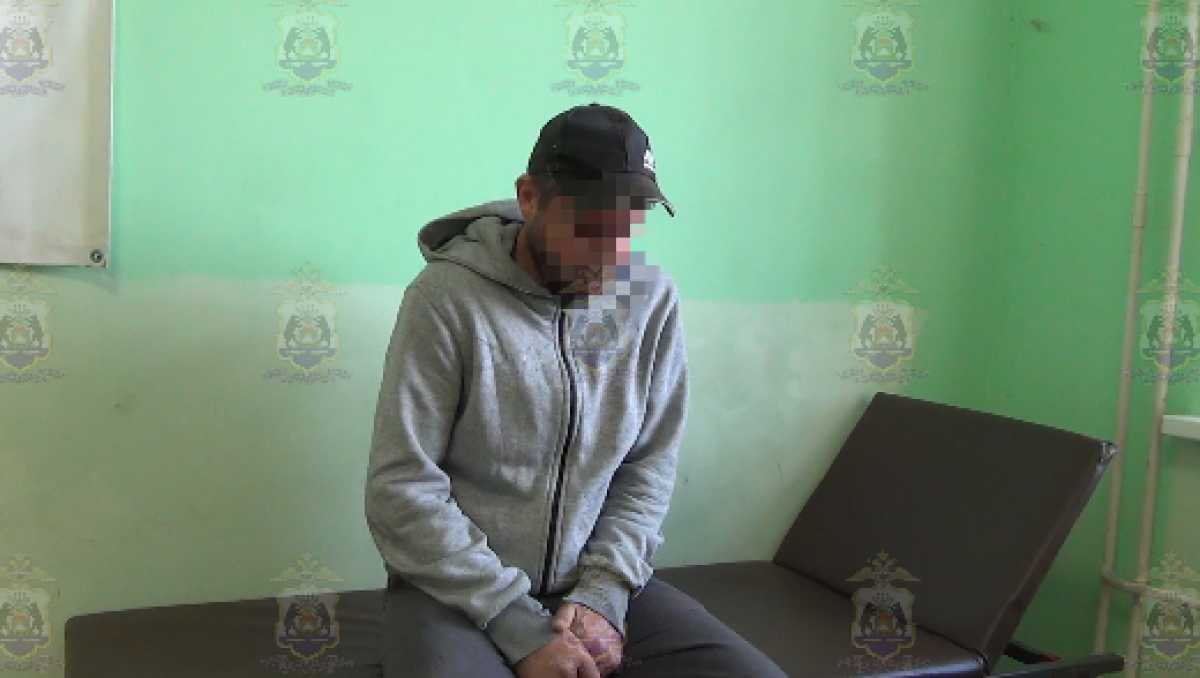 Любытинца задержали за разбойное нападение на пенсионера в Боровичах Любытинца задержали за разбойное нападение на пенсионера в Боровичах