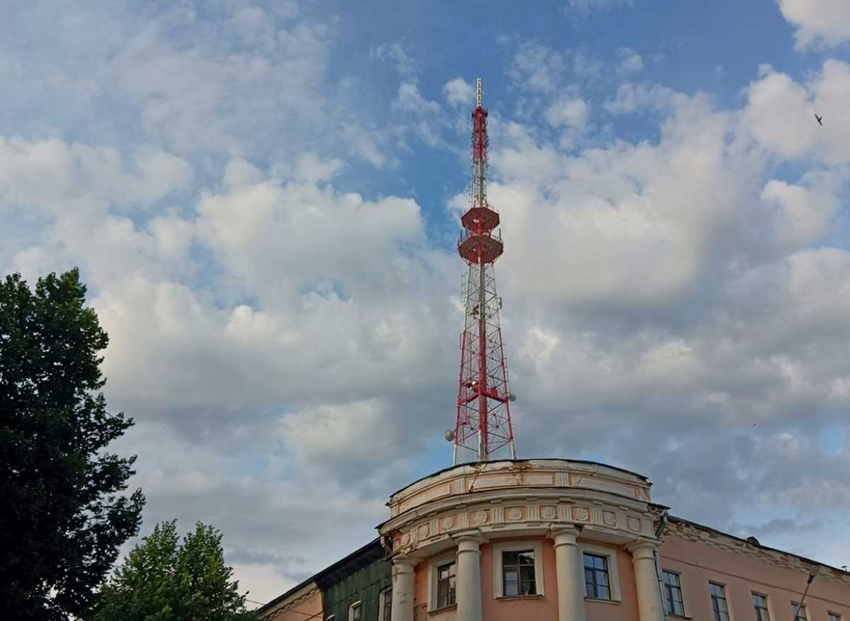 Услугами теле- и радиовещания пользуются 98,6% жителей Новгородской области Услугами теле- и радиовещания пользуются 98,6% жителей Новгородской области