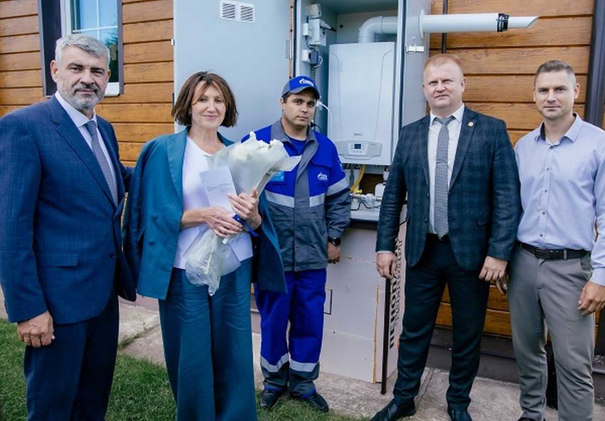 В Новгородской области подключили к газу 11-тысячное домовладение В Новгородской области подключили к газу 11-тысячное домовладение