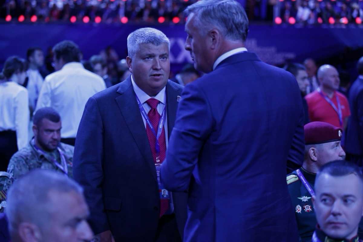 Александр Дронов принял участие во втором этапе XXIII съезда «Единой России» Александр Дронов принял участие во втором этапе XXIII съезда «Единой России»