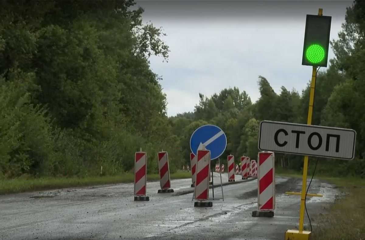 В Пестовском округе приступили к ремонту федеральной трассы А-122 В Пестовском округе приступили к ремонту федеральной трассы А-122
