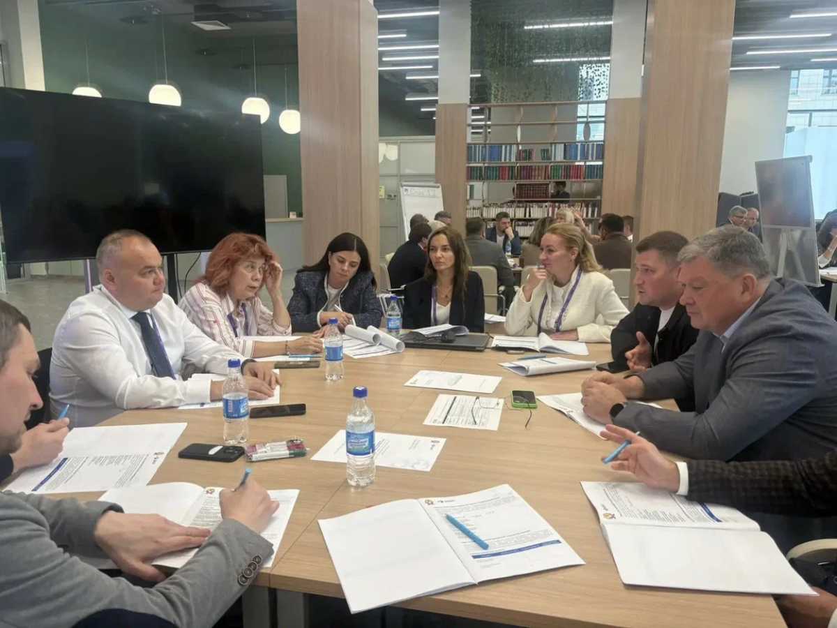 Новгородская область вошла в топ-10 регионов по уровню управления научно-технологическим развитием Новгородская область вошла в топ-10 регионов по уровню управления научно-технологическим развитием