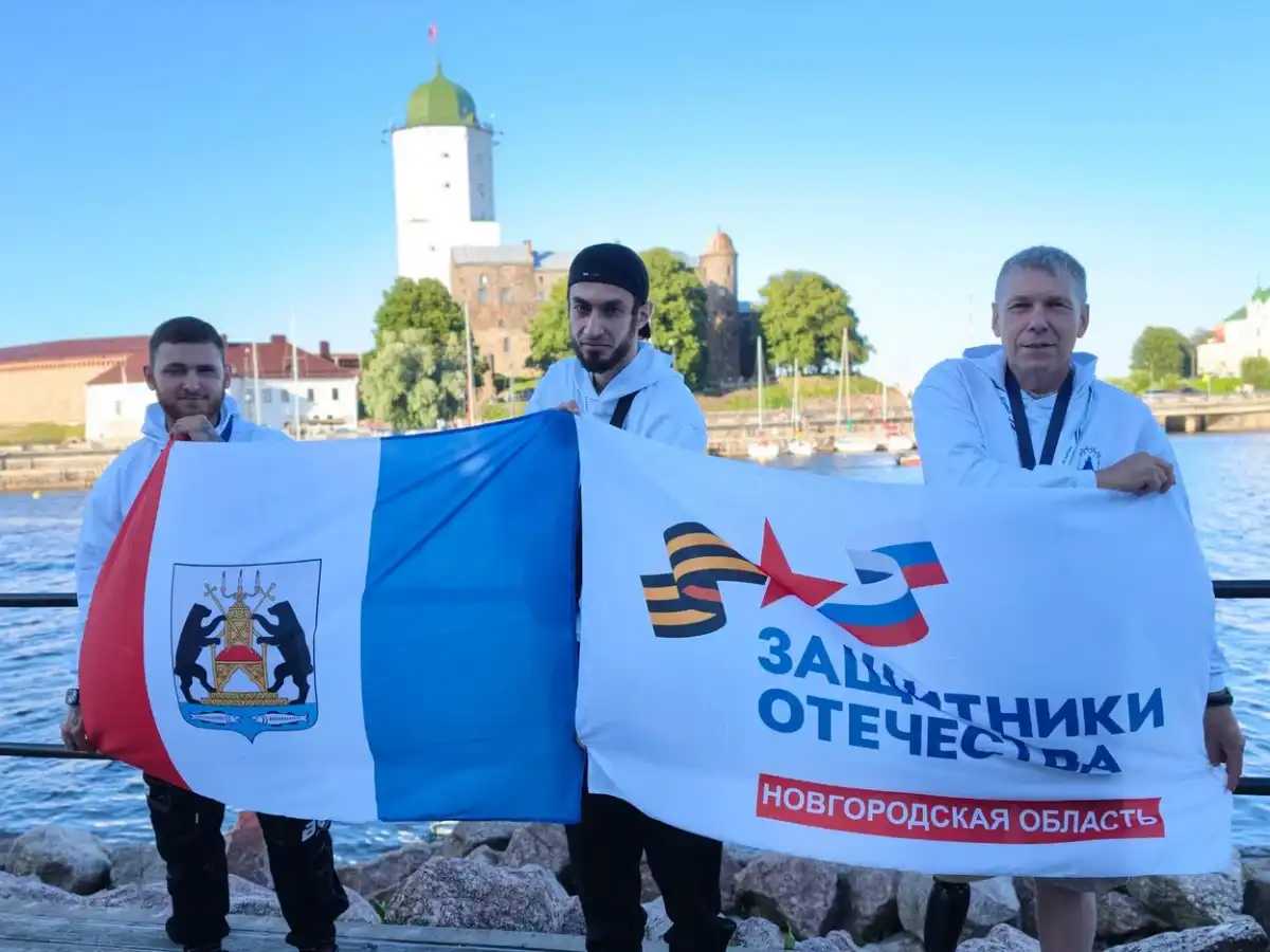 За каждой семьёй участника СВО в Новгородской области закреплён социальный координатор За каждой семьёй участника СВО в Новгородской области закреплён социальный координатор