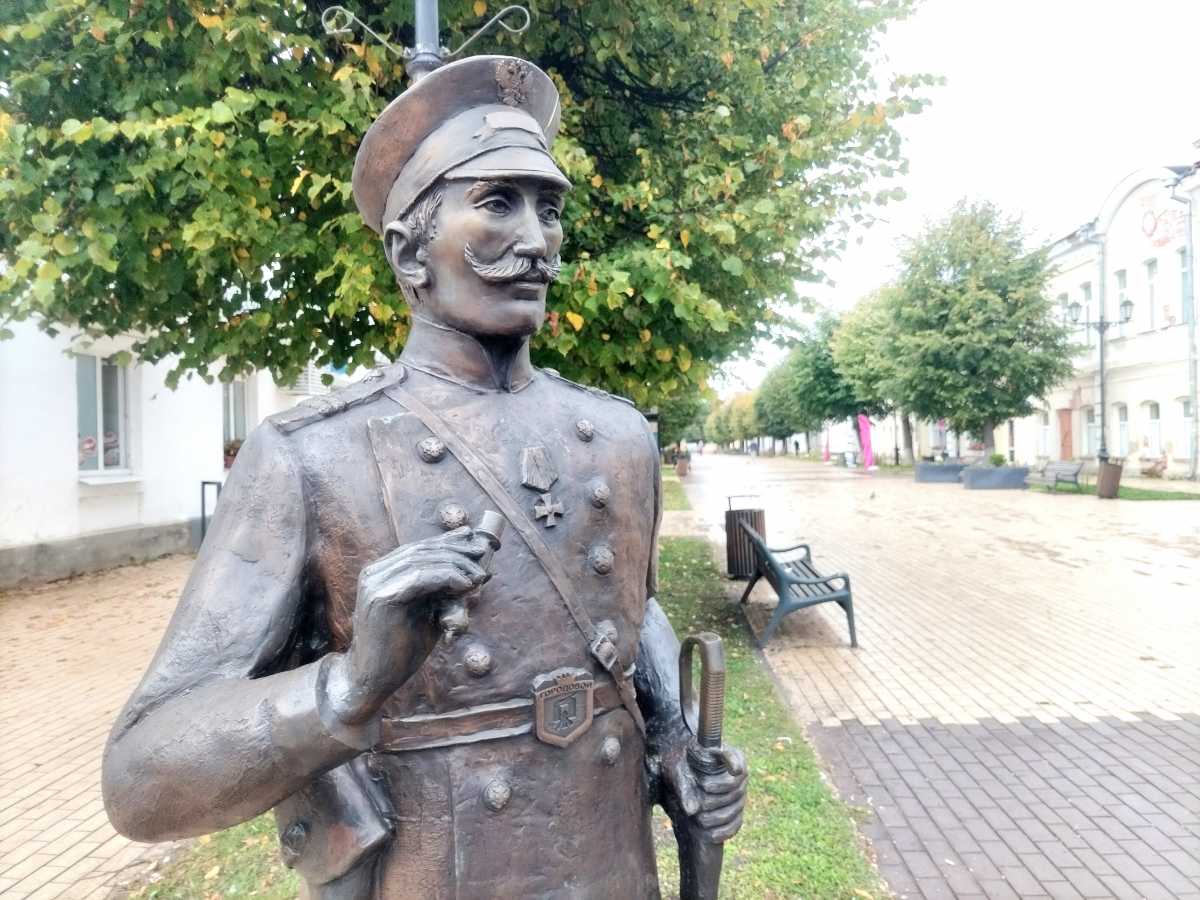 Новгородцев ждёт дождливая тёплая погода Новгородцев ждёт дождливая тёплая погода