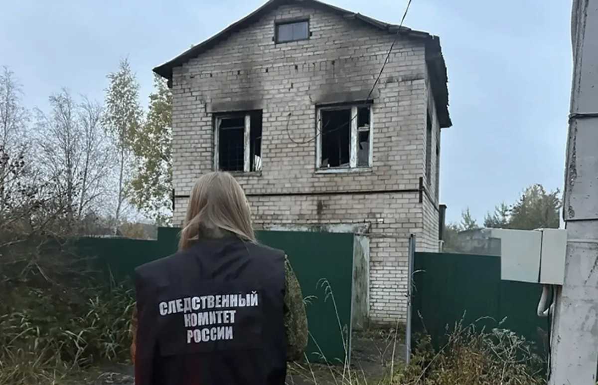 В новгородской Панковке при пожаре в частном доме погиб мужчина В новгородской Панковке при пожаре в частном доме погиб мужчина