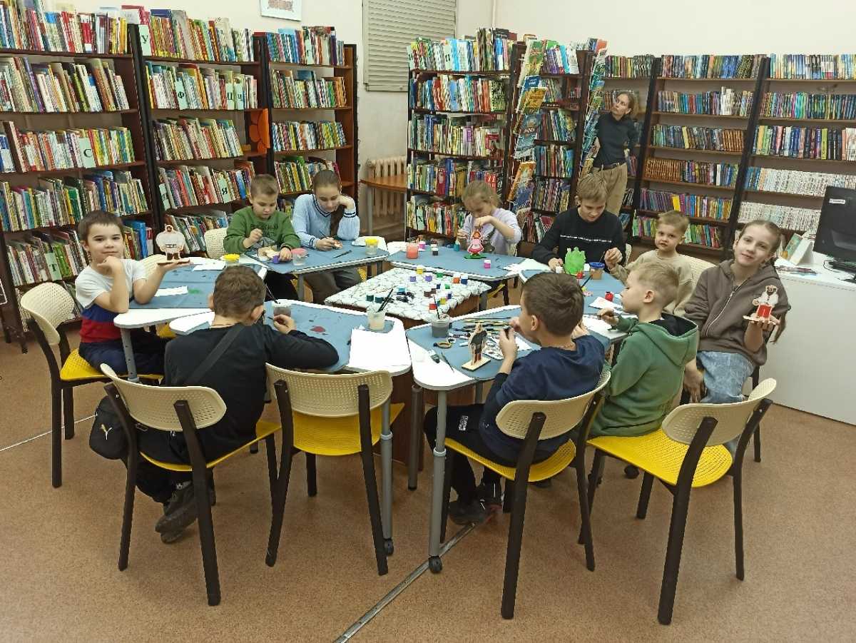 Юные новгородцы готовят к постановке пестовскую сказку «Чудесное колечко» Юные новгородцы готовят к постановке пестовскую сказку «Чудесное колечко»