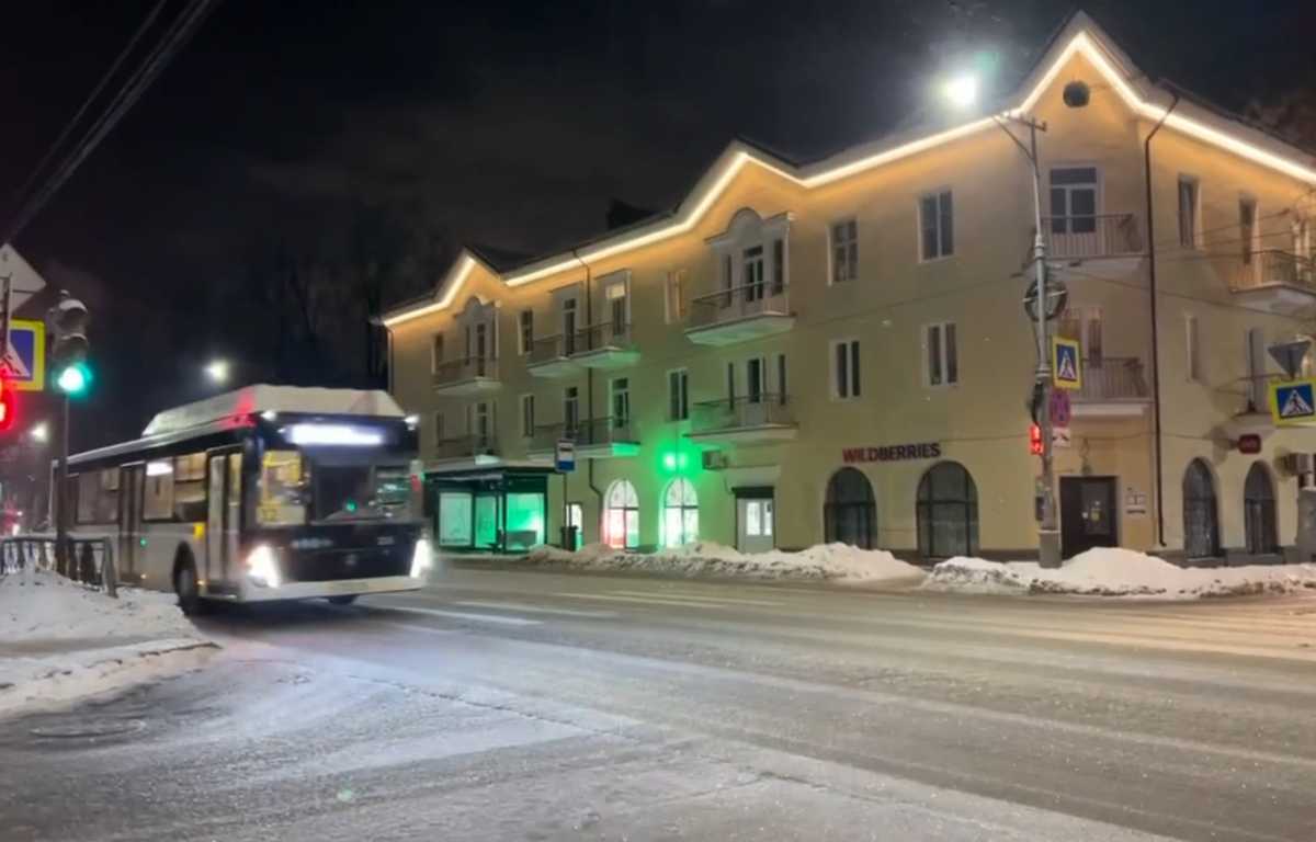 График движения нескольких автобусов в Великом Новгороде изменится График движения нескольких автобусов в Великом Новгороде изменится