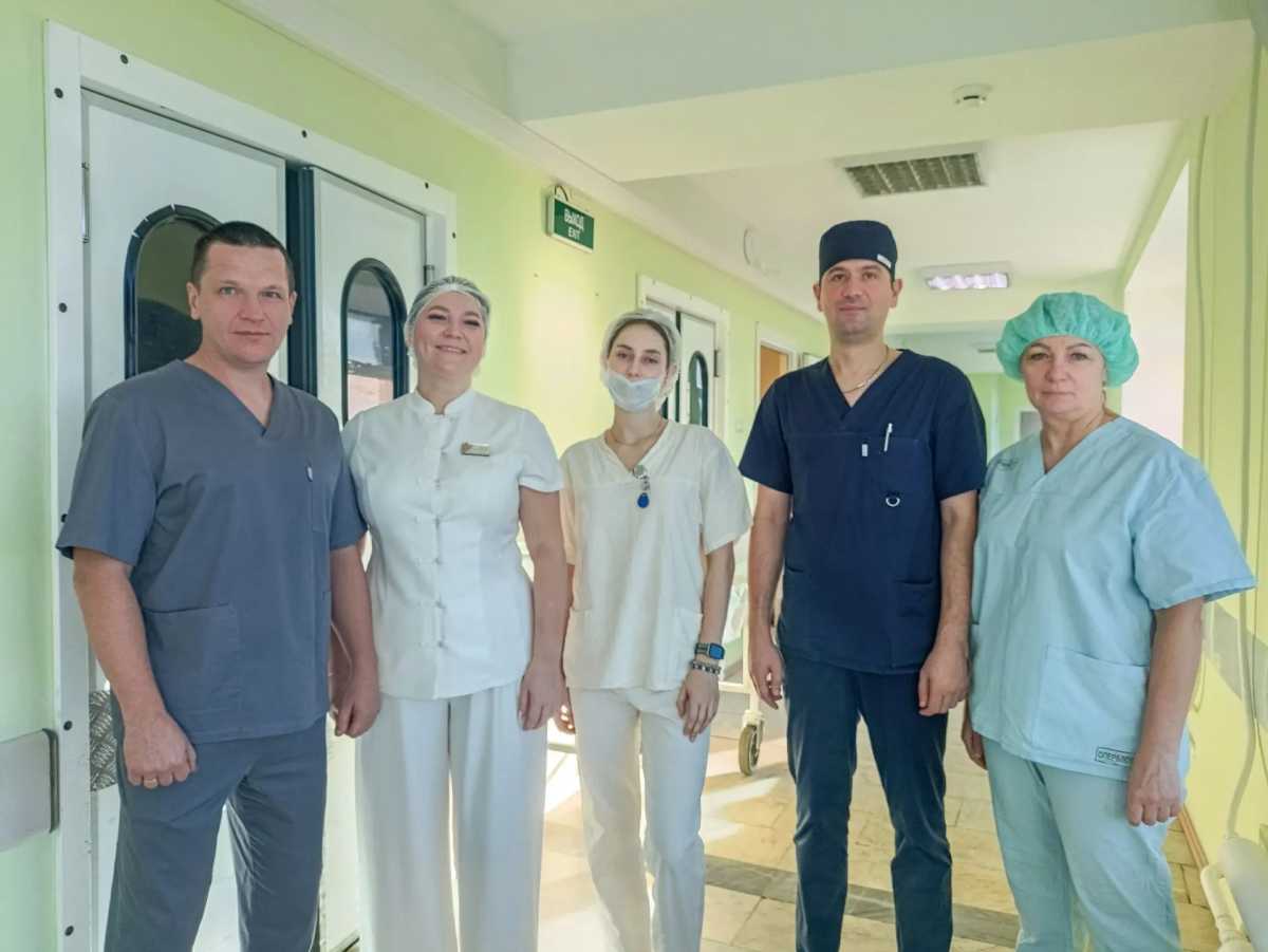 Врачи в Великом Новгороде применили новую методику удаления послеоперационной грыжи Врачи в Великом Новгороде применили новую методику удаления послеоперационной грыжи