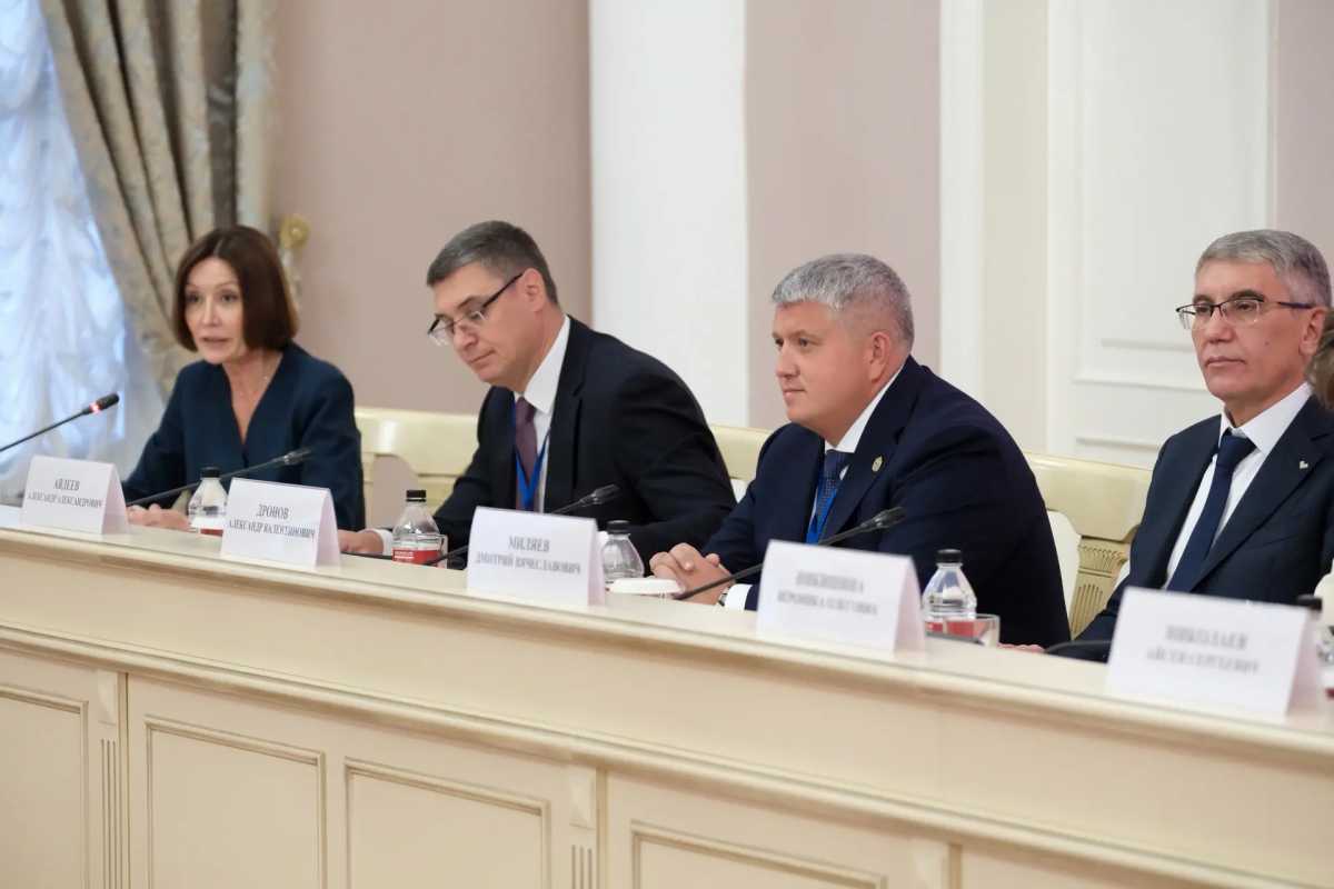 Новгородский фонд развития креативной экономики поддержал 160 проектов Новгородский фонд развития креативной экономики поддержал 160 проектов